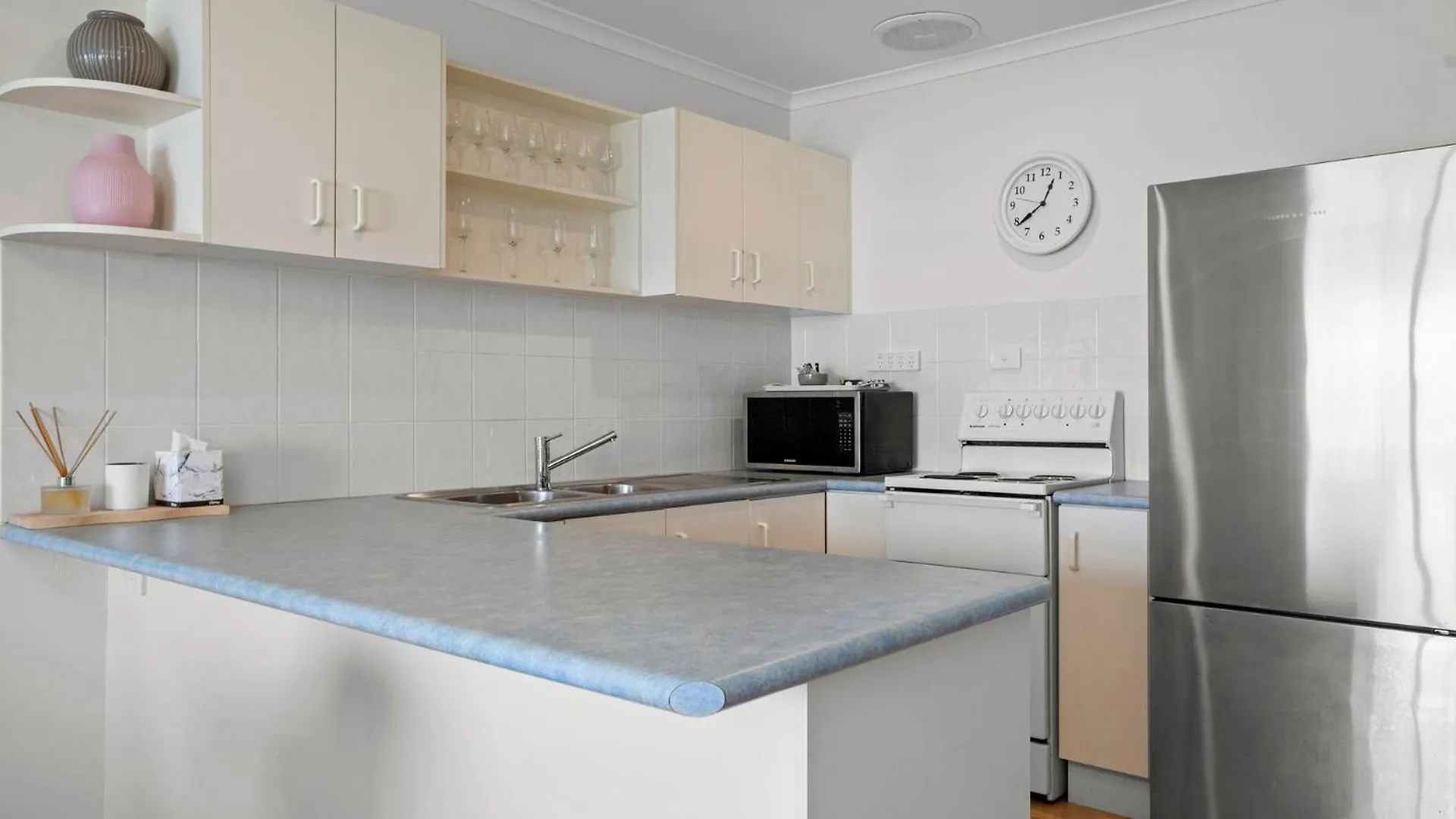 Absolute Beachfront Apartment 9T Lennox Head